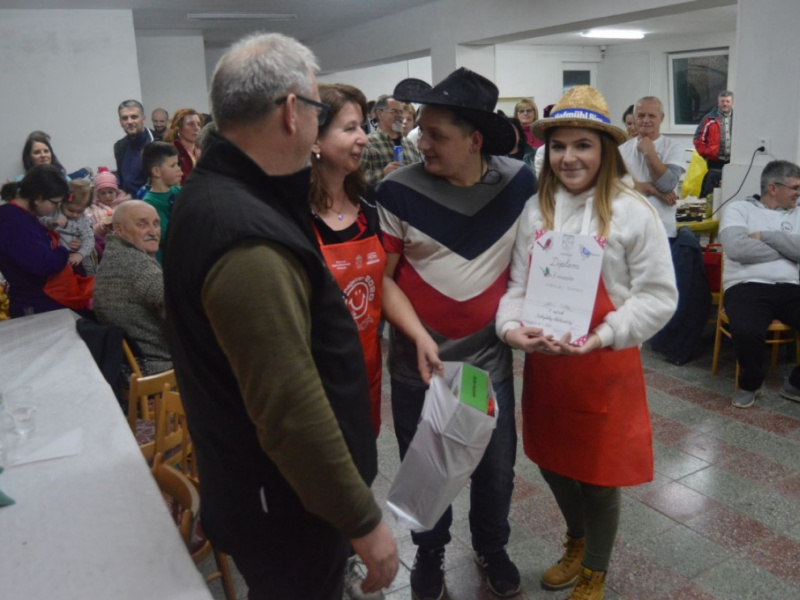 ZŠ Kobyly - posedenie so starými rodičmi 2019
