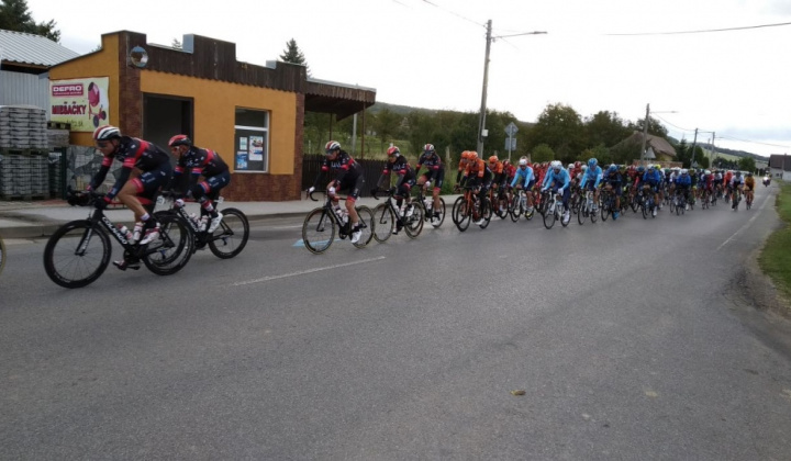 Okolo Slovenska - prejazd cyklistického pelotónu 18.9.2019