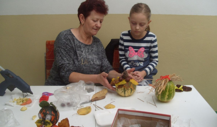 Plody jesene so starými rodičmi v ZŠ Kobyly - 22.9.2017