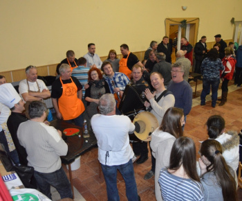 Obecná zabíjačka a klobasiáda 09.01.2016