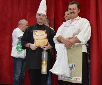 Obecná zabíjačka a klobasiáda 09.01.2016