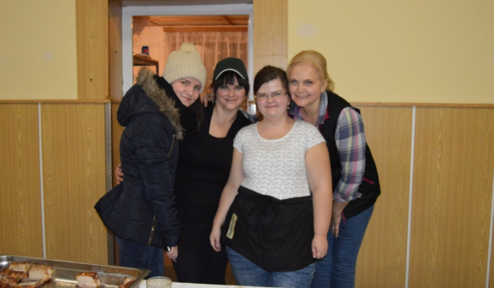 Obecná zabíjačka a klobasiáda 09.01.2016