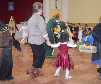 Karneval ZŠ a MŠ 2013