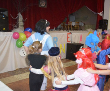 Karneval ZŠ a MŠ 2013