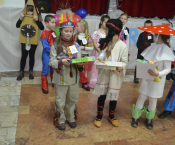 Karneval ZŠ a MŠ 2013