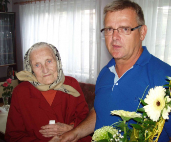 90 - ročné životné jubileum pani Anny Mačejovej