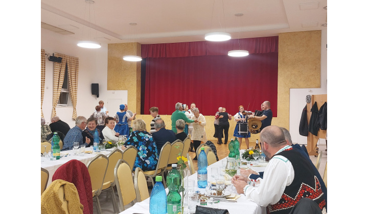 Posedenie s dôchodcami - AKTUALIZÁCIA